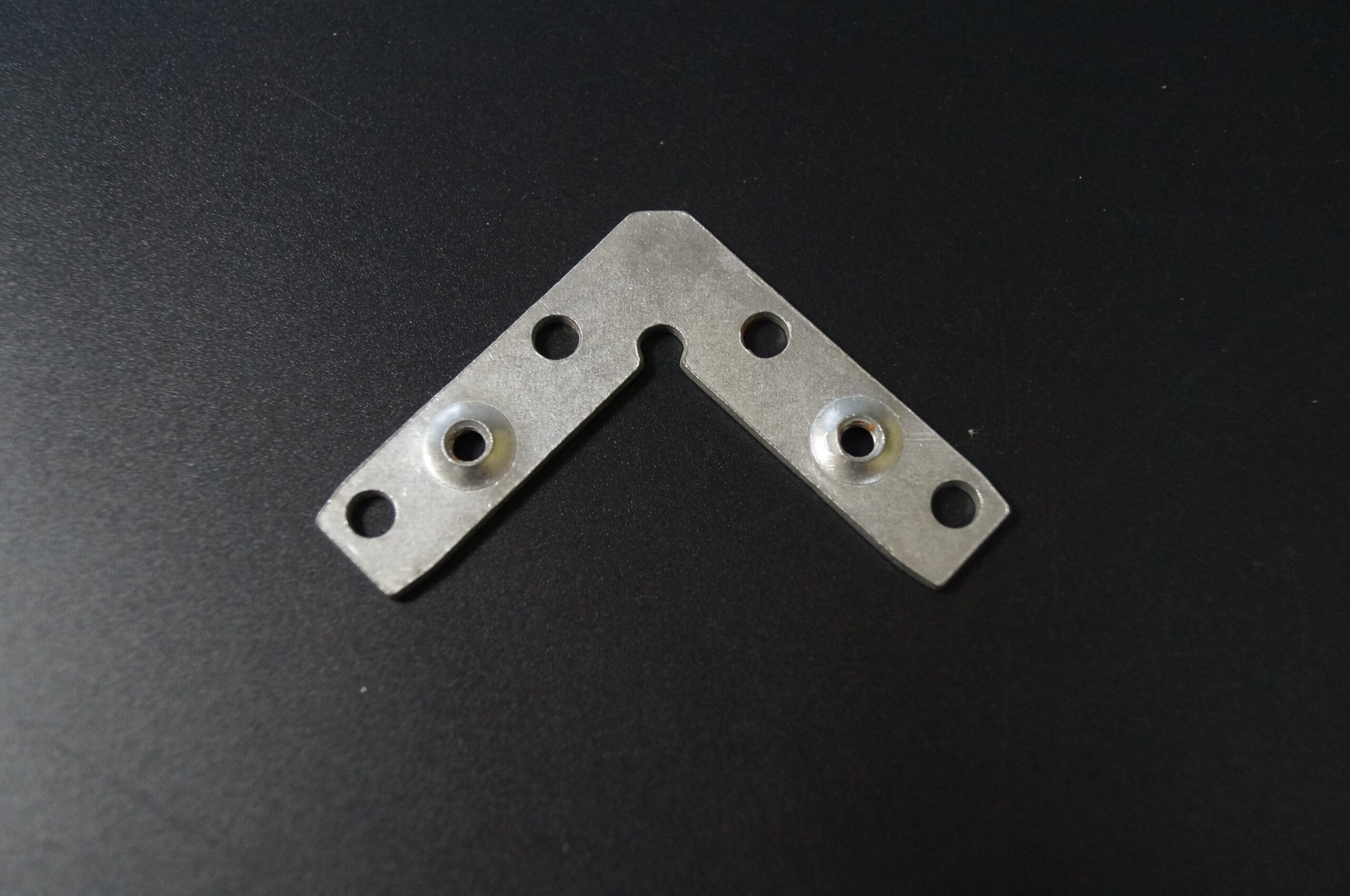 6808b